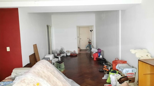 Imagen 6 de 12 de Venta - Caballito - Deparatamento De 3 Ambientes Al Frente A Reciclar - Oportunidad