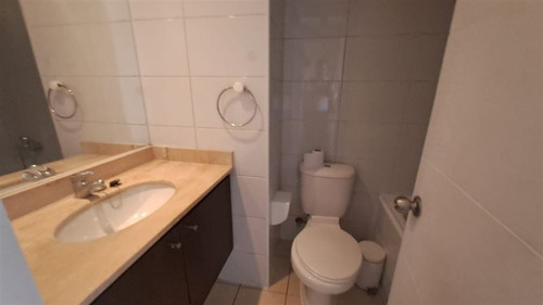 Excelente Depto , 3 Dormitorios , 2 Baños , Pleno Centro .