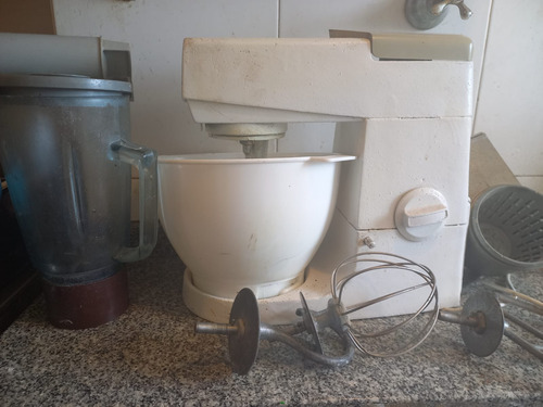 Batidora De Pie Kenwood Chef A701 Usada Beige N/a (Usado)