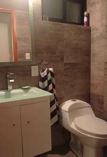Casa En Venta. Calle Playa Tecolutla, Militar Marte, Iztacalco, Cdmx.