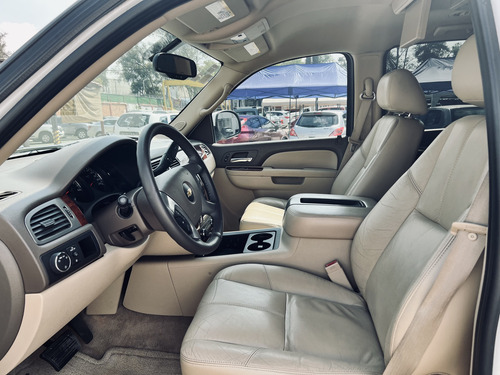 Chevrolet Tahoe D Suv Piel Cd 2a Fila Asientos At