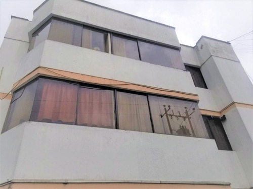 Casa Rentera De Venta En El Norte De Quito
