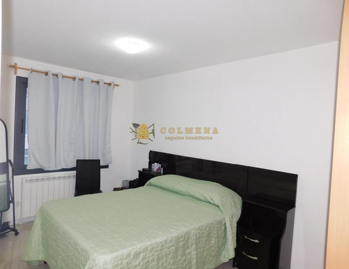 Apto En Buen Edificio - Centro De Maldonado - Consulte!!!!!!- Ref: 3674