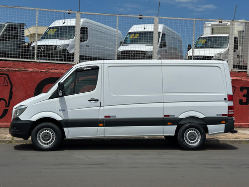 Mercedes-Benz Sprinter Furgão 2.2 Cdi 313 Street Longo Teto Baixo 9m3 5p