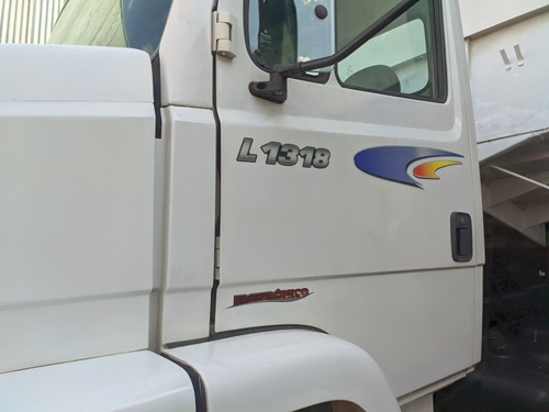 Imagem 4 de 9 de Mb 1318 Toco Caçamba Financia