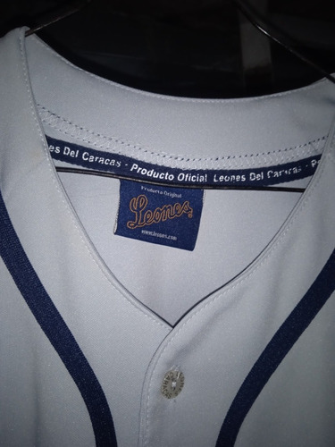 Imagen 3 de 5 de Camisa Beisbol Leones Del Caracas Original Talla M