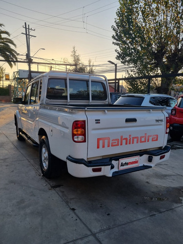 Mahindra Pik-Up D/C 4X2 Base Touch