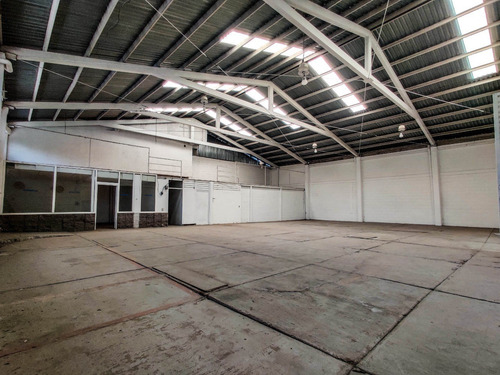 Imagen 4 de 11 de Bodega En Renta Toluca Zona Industrial Frente Planta Bosch