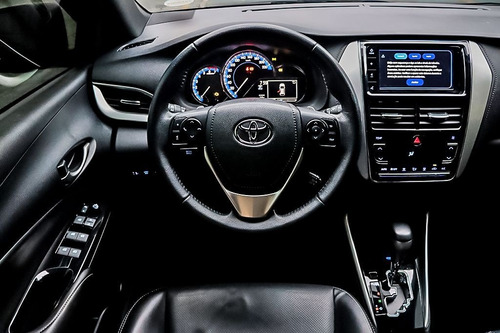 Imagem 6 de 19 de Toyota Yaris 1.5 16v Xs Connect Multidrive 2019