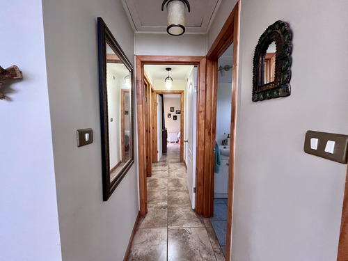 Casa Cómoda Con Plantación De Nogales En Producción