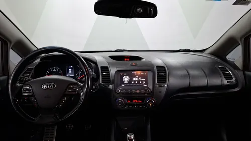 Kia Forte 2.0 SX MT