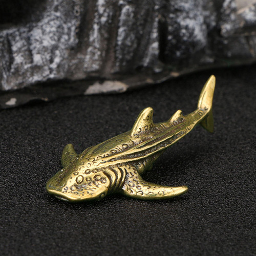 Tiburón De Boca Ancha Estatuilla Mini Modelo Simulado Hecha