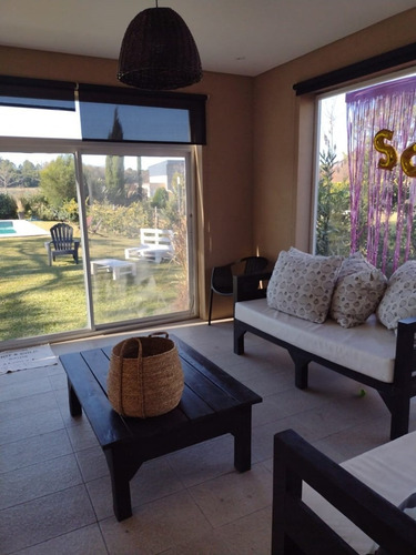 Imagen 8 de 28 de Casa En Venta En Campo Grande, Pilar, G.b.a. Zona Norte