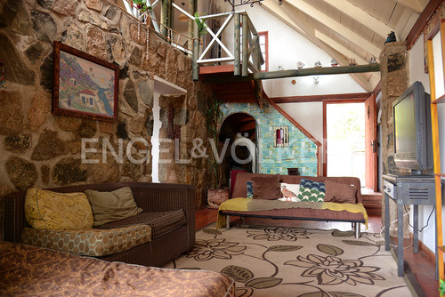 Algarrobo, Primera Linea