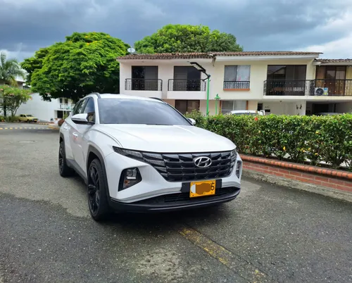 Hyundai Tucson 2.0 Advance 4X2 At