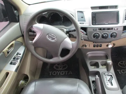 Toyota Fortuner Sr5 4x2 2700cc At Aa