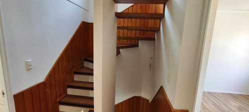Las Vizcachas, 3 Pisos, 4 Dorm,3baños (72457)