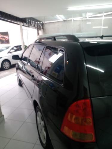 Imagem 6 de 10 de Toyota Fielder Sl