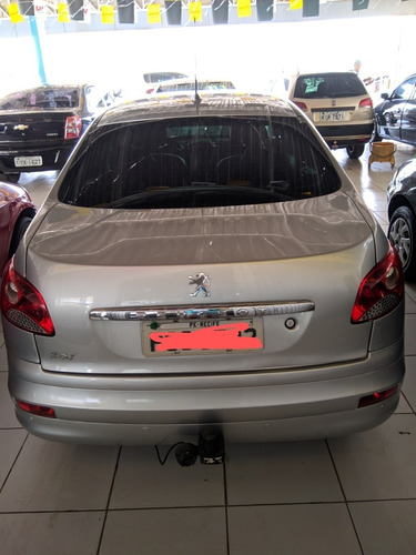 Peugeot 207 Passion 1.4 Sedã