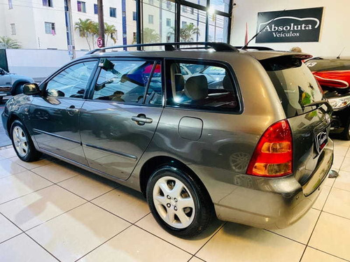 Imagem 4 de 15 de Toyota Fielder 2006