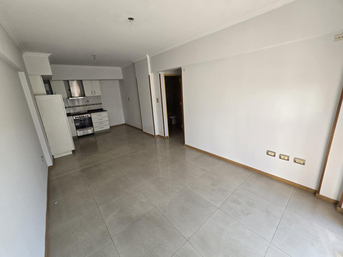 Excelente Departamento Con 2 Coceras - Apto Profesional