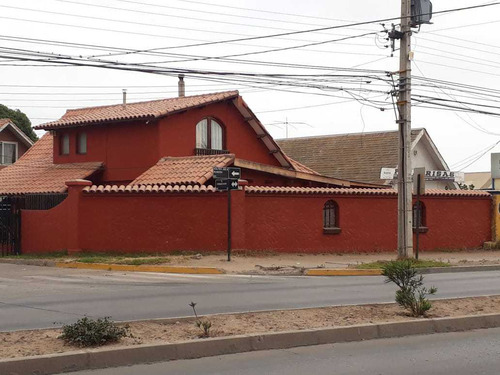 Excelente Oportunidad De Casa Para Comercio (64620)