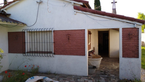 Imagen 3 de 26 de Casa 6 Amb. En Venta En Merlo Lote Grande