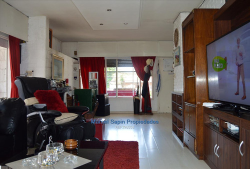 Casa Venta 4 Dorm. Próximo Al Club Malvin