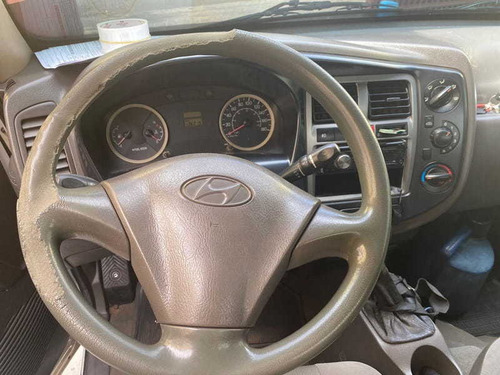 Imagem 8 de 9 de Hyundai Hr 2.5 2011