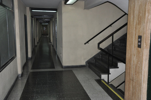 Imagen 15 de 15 de Oficina En Alquiler En Tribunales Equipada