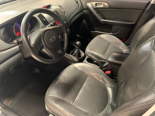 Kia Cerato 2011 1.6 Ex 4p 126 Hp