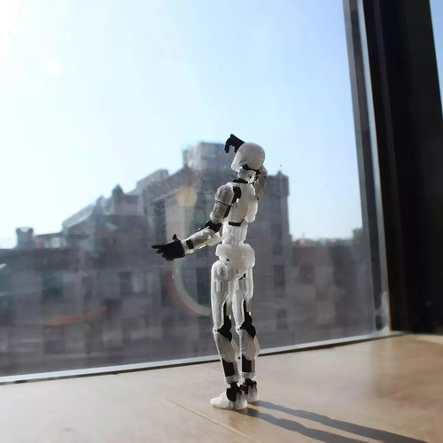Maniquí Robot Móvil Multiarticulado Impreso En 3d En 5p