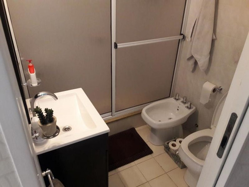 Chalet 4 Ambientes Con Cochera Doble