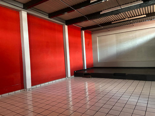 Edificio En Venta En Céntrica Calle, Cerca Del Zócalo De Cuernavaca