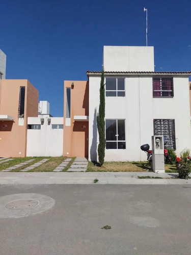 ¡recuperación Bancaria Hermosa Casa En Paseos De La Plata, Pachuca De Soto, Hidalgo!