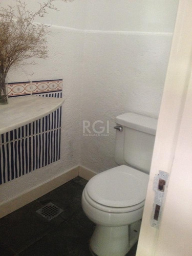 Casa Em Partenon Com 2 Dormitórios - Pj3040