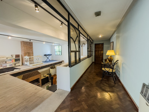 Casa Ecléctica En Zona Céntrica: Estilo, Confort Y Seguridad Para Tu Familia