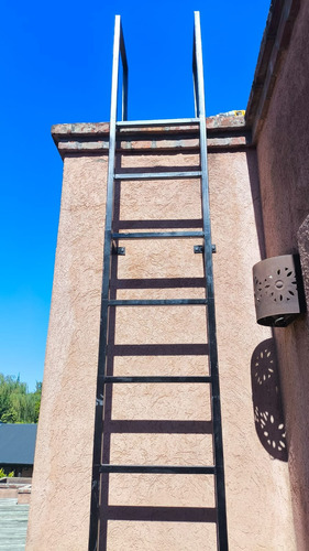 Escalera Fija De Escape Reforzada 3mts