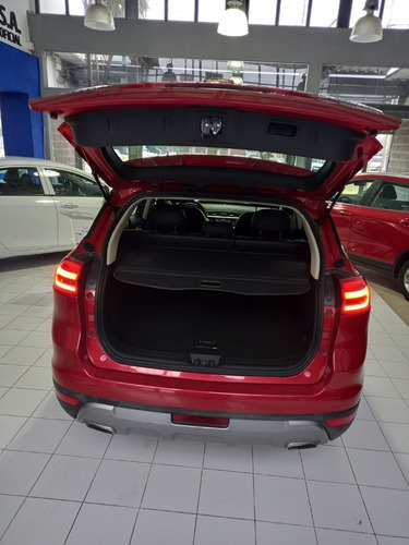 Imagen 5 de 9 de Geely Emgrand X7 Active