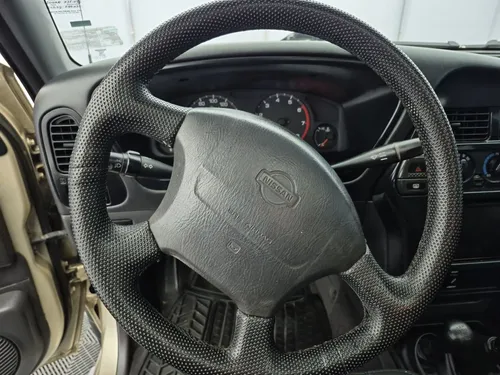 Nissan Pathfinder 3.3 R50 Std