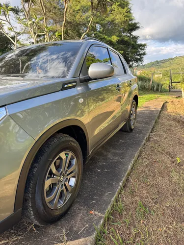 Suzuki Vitara Live 2022 Mt 4x2