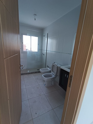 Imagen 9 de 20 de Nueva Cordoba , Duplex En Venta, Dos Balcones Terraza ,lavadero, Frente.