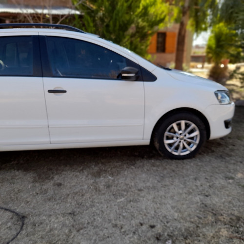 Imagen 9 de 16 de Volkswagen Suran 2014 1.6 Comfortline 101cv Ab