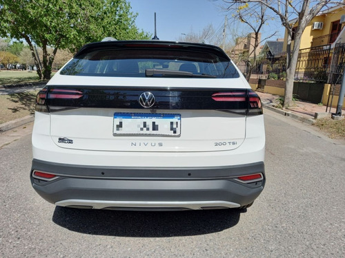 Imagen 7 de 18 de Volkswagen Nivus 200tsi Highline At 2021 0km Patentada
