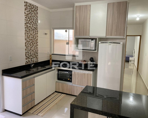 Imagem 1 de 21 de Casa Plana Em Ótimo Bairro, Bem Construida , Toda Em Porcelanato, Fino Acabamento. Imobiliárias De Mogi Das Cruzes. - Ca00201 - 69860576