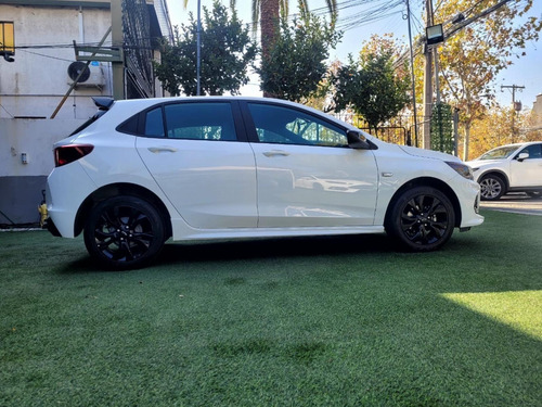 Chevrolet Onix TURBO HB RS 1.0
