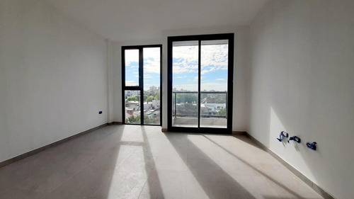 Imagen 10 de 15 de Monoambiente En Pozo - 31 M2 - 38 Y 11, La Plata