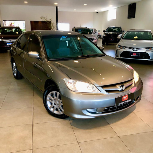 Honda Civic 1.7 Lx Aut. 4p