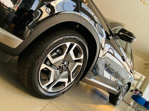 Hyundai Palio Hyundai Palisade Signature 3.8