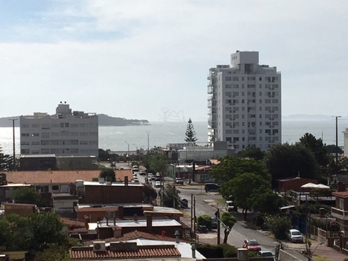Imagen 2 de 24 de Apartamento En Excelente Ubicación Consulte!! - Punta Del Este Brava